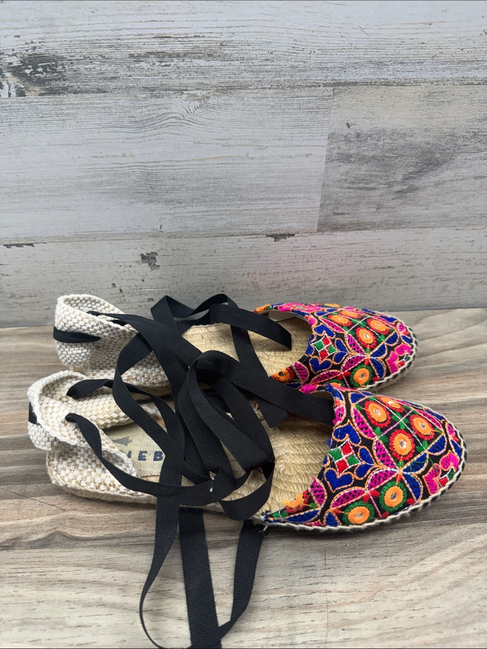 Manebí Embroidered Espadrille Lace Up Flats Women’s EU 38 US 7.5 Boho